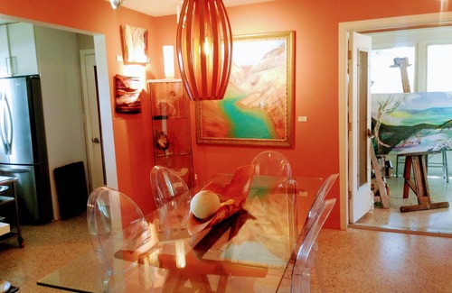 Ormond Beach Haus | Pet Friendly Beachside Artist's Mid-Century Modern Bungalow