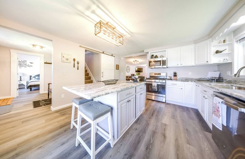 Centerville Haus | Pet-Friendly Centerville Home w/ Fire Pit & Grill