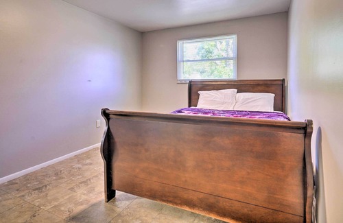 West Columbus Haus | NEW! Pet-Friendly Columbus Home w/ Fenced Backyard