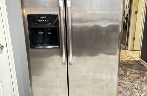 Taylorville Haus | Pet Friendly Getaway in Tuscaloosa - No Fees!