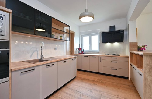 Sveti Ilija Haus | Haustierfreundliches Haus in Luzan.