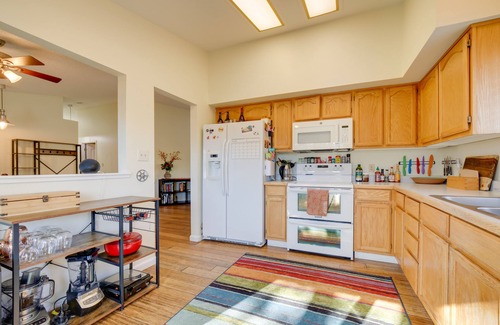 Northwest Reno Haus | Pet-Friendly Home in Reno: Yard + Mountain Views