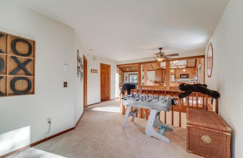 Truckee Haus | Pet-Friendly Home in Truckee with Balconies and Grill!
