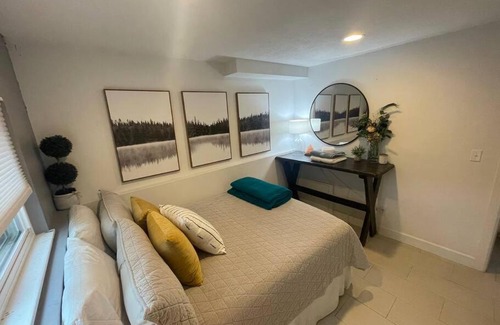 Arapahoe Ridge Haus | Pet friendly in Boulder! Minutes from CU & Pearl!