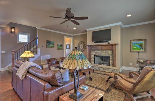 Reynolds Landing Haus | Pet-Friendly Lake Oconee Home in Gated Community!