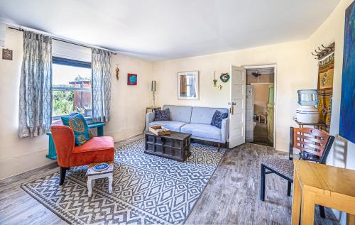 Canoncito Bed & Breakfast | Pet Friendly Piñon Heaven