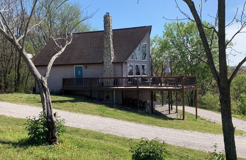 Shell Knob Kabine | Table Rock Lake Cabin mit herrlichem Seeblick auf die Shell Knob Bridge