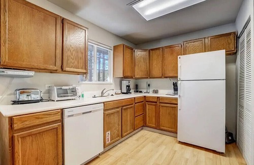 Tahoe Paradise Kabine | Pet Friendly Family Cabin