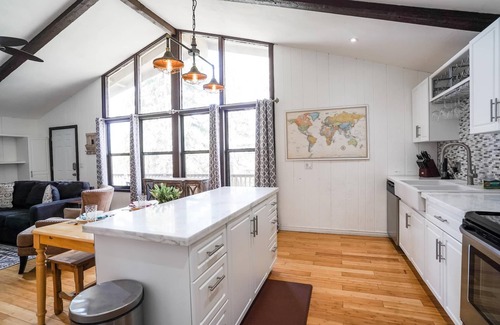 Flagstaff Eigentumswohnung | Pet friendly/walk to restaurant/bar and golf