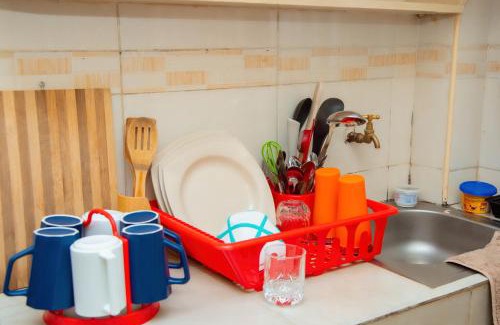 Mbotela Haus | Pete's serene suite - one bedroom