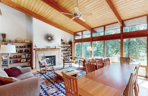Mineral Haus | Peter's Folly