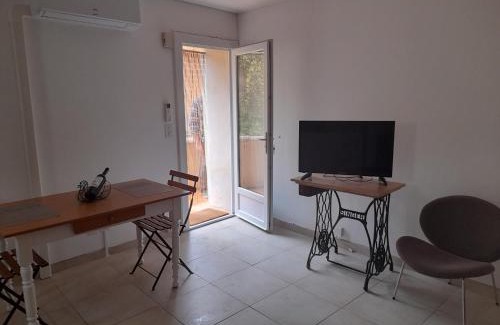 Villedieu Haus | Petit gite au cœur d'un village templier