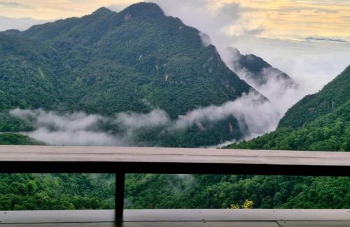 Mae Sai Haus | Phahee valley ผาฮี้วัลเล่ย์
