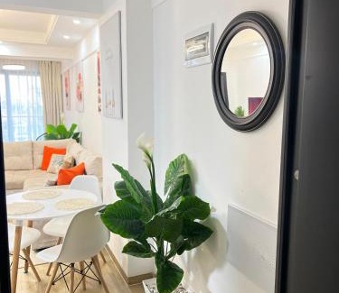 Thompson Estate Wohnung | Phare's 1BR with a Rooftop Swimming Pool, Westlands