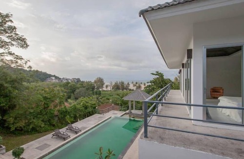 Sa Khu Villa | Phuket Seaview Villa; zu Fuß zum Strand