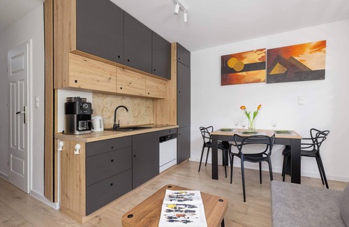 Katowice Wohnung | Piastów 5 Kattowitz | Bequeme Wohnung | Balkon | Smart TV | Park Śląski, Zoo