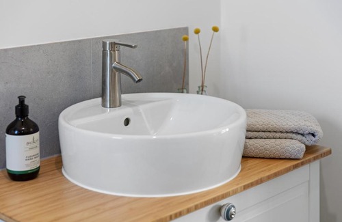 Whitfield Haus | Piccolo B&B - The perfect getaway