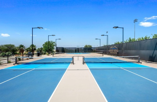 Indio Haus | Wüsten-Ridge Estate Luxury Rental - Ihre eigene Private Resort mit eigenem See