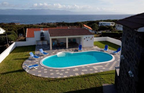 Sao Roque do Pico Haus | Pico Dreams