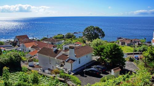 Calheta de Nesquim Haus | PICO HOLIDAY RENTALS, Casa Do Avô Faidoca