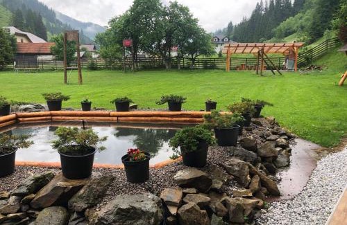 Pojorita Haus | Pietrele Doamnei