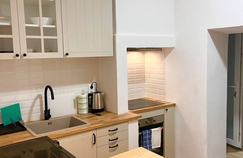 Praia das Macas Haus | Pine & Apple Sintra Beach House