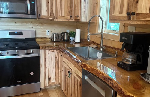 Minong Kabine | Pine Cabin on Gilmore Lake