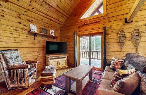 New Lisbon Haus | Pine Rock Cabin