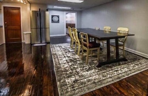 Fourmile Haus | Pineville's Only Elite Inn: Luxe Stays For Discerning Guests