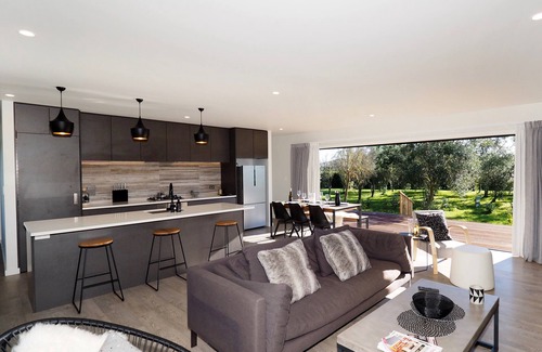 Martinborough Hütte | Pinot Longbox - Ferienhaus Martinborough