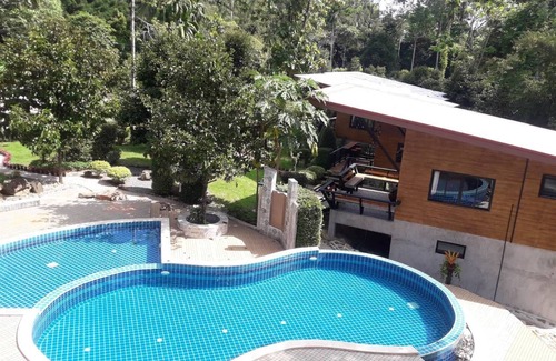 Phrom Khiri Hotel | Plainam Resort