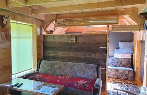 Sokolac Skihütte | Planinska koliba Ajdanovici Jelovac Nisicka visoravan