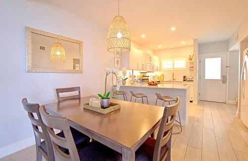 Seven Mile Beach Haus | Plantation Village #20 Condo