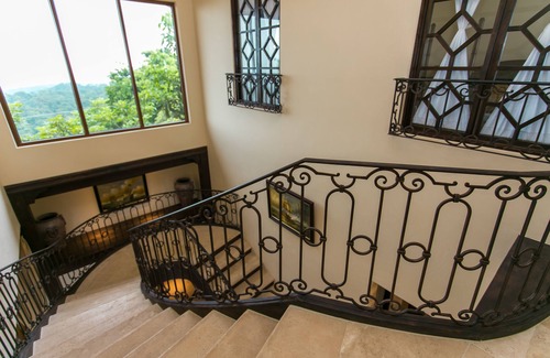 Valle Pura Vida Villa | Platin - Ein neues Maß an Luxus mit 360-Grad-Ansichten und unerreichter Qualität