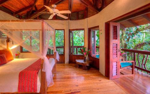 Golfito Kabine | Playa Nicuesa Rainforest Eco Sanctuary