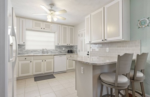 Plaza Shores Hütte | Plaza Cottage