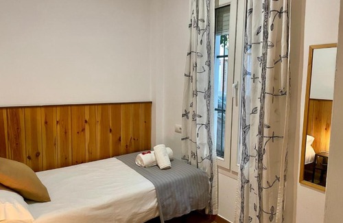 Huerta de la Salud Haus | Plaza España Family House