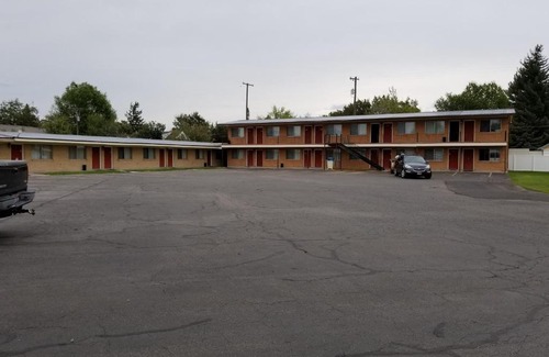 Preston Hotel | Plaza Motel