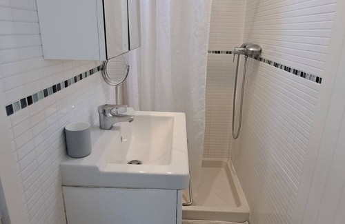 La Pie Kabine | Pleasant vacation home close to the banks of the Marne.