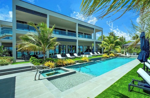 Bodden Town Wohnung | Coconut Grove Suite, Bodden Town by Personal Villas - Gentle Caribbean Breeze