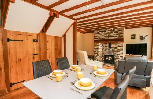 Bleddfa Haus | Ploony Barn