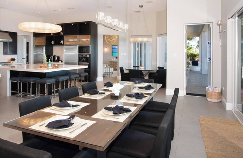South Sound Villa | Point of View: Ultra-Luxe Beach Villa w/Private Pool, Dual Jacuzzis, & Dock