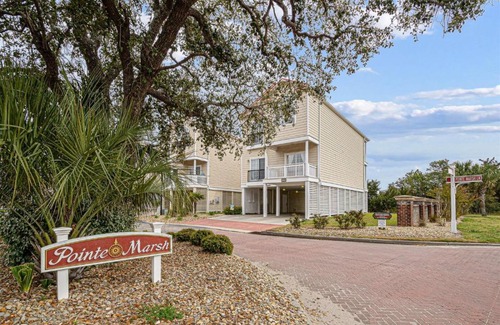 North Myrtle Beach Haus | Pointe Marsh North Myrtle Beach ESCAPE!