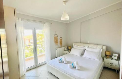Paralia Ofryniou Wohnung | Polyxeni's Summer Escape