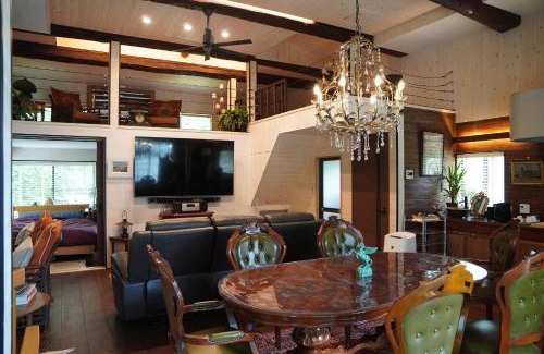 Myoko Villa | Pond Cabin Myoko