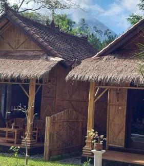 Selat Haus | Pondok Sapta Sallaca
