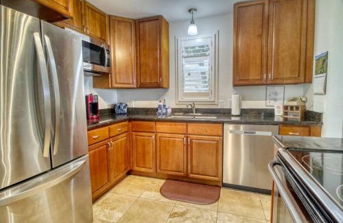 Kapaa Wohnung | Pono Kai Resort #A101 - A Welcoming 2 Bdrm - 2 Bath, Private Beachfront Vacation Home