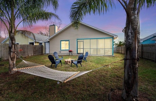 Dolphin's Cove Haus | Ponte Vedra Beach Coastal Getaway: Sleeps 8