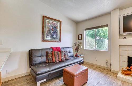 Paradise Valley Village Haus | Pool and Patio Access Sunny Phoenix Casita!