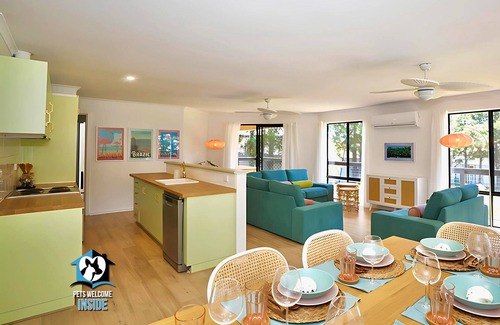 Goolwa Beach Haus | Pool & Beach Retreat. Relax & Unwind at Good Times